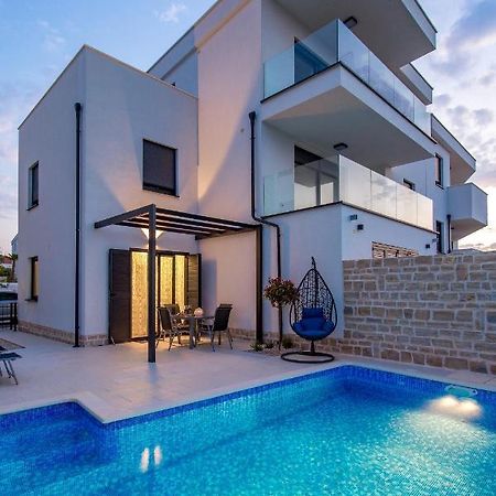 Luxury Apartment Joo & Joo Муртер Екстериор снимка
