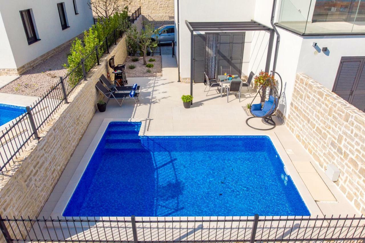 Luxury Apartment Joo & Joo Муртер Екстериор снимка