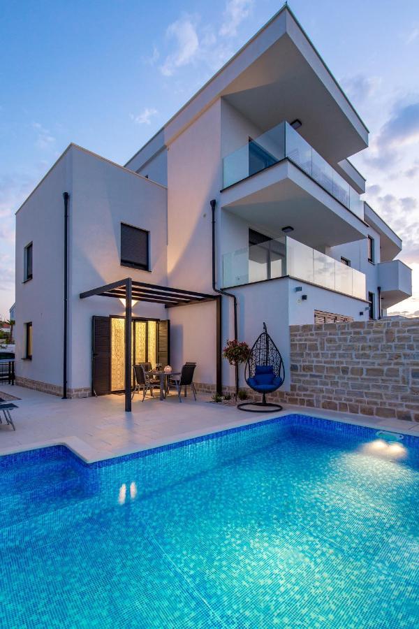 Luxury Apartment Joo & Joo Муртер Екстериор снимка